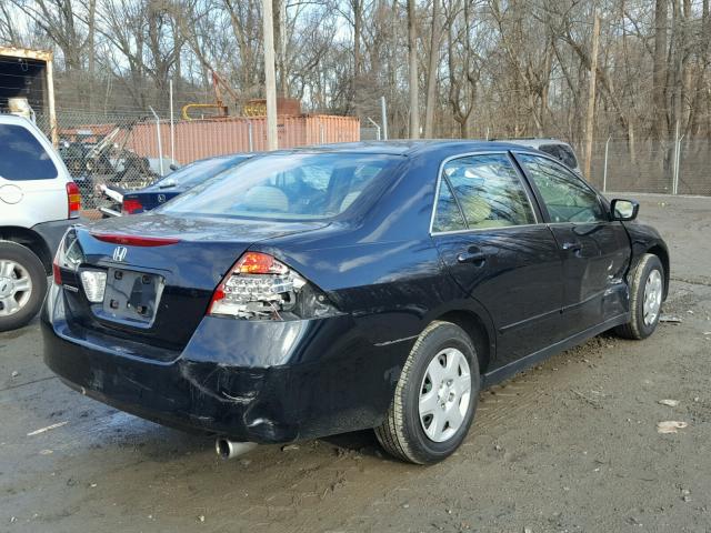 1HGCM56407A138328 - 2007 HONDA ACCORD LX BLACK photo 4