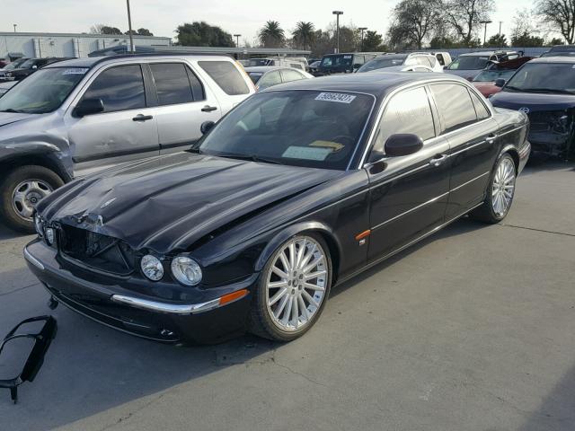 SAJWA73B94TG15149 - 2004 JAGUAR XJR S BLACK photo 2