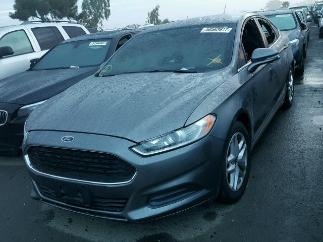 3FA6P0H7XDR345166 - 2013 FORD FUSION SE GRAY photo 2