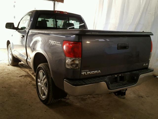 5TFKV521X7X001705 - 2007 TOYOTA TUNDRA GRAY photo 3