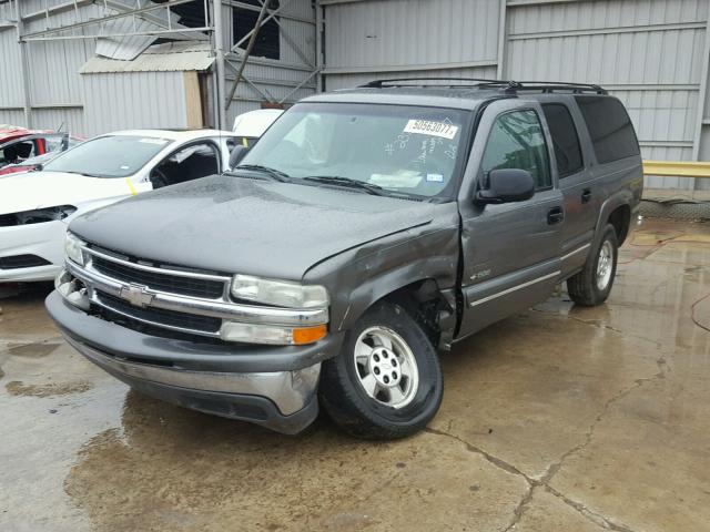 3GNEC16T9YG151017 - 2000 CHEVROLET SUBURBAN C GRAY photo 2