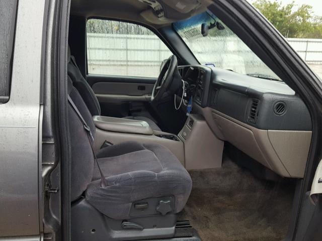 3GNEC16T9YG151017 - 2000 CHEVROLET SUBURBAN C GRAY photo 5