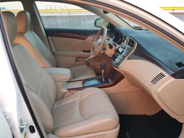 4T1BK3DB5BU422224 - 2011 TOYOTA AVALON BAS Ақ фото 5