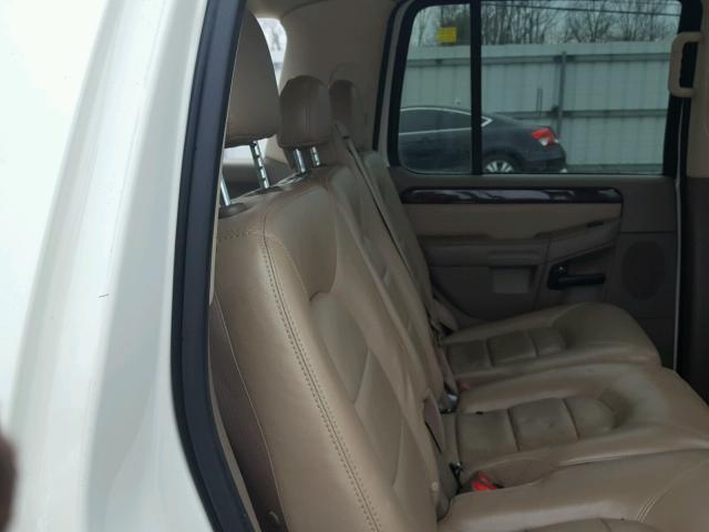 1FMZU75W64ZA80175 - 2004 FORD EXPLORER L WHITE photo 6