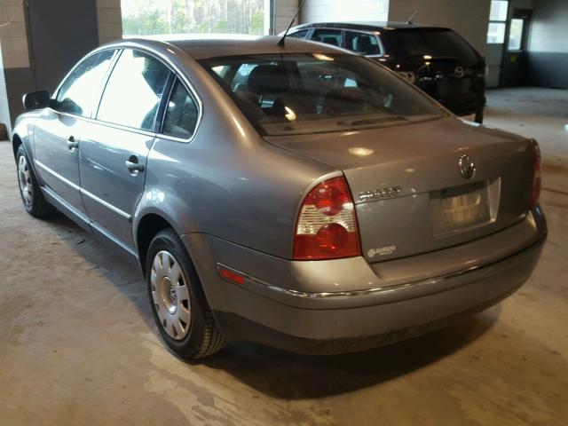 WVWMD63B13E078378 - 2003 VOLKSWAGEN PASSAT GL GRAY photo 3