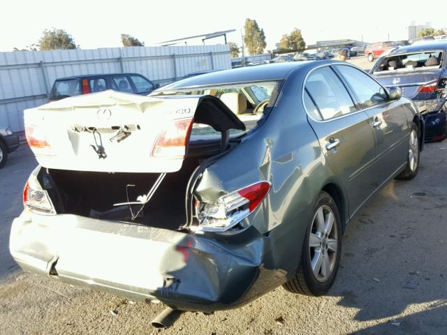 JTHBA30G155116689 - 2005 LEXUS ES 330 GREEN photo 4