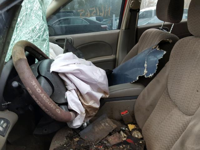 1G2NF52F62C115405 - 2002 PONTIAC GRAND AM S RED photo 5