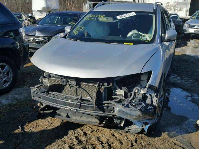 5N1AT2MV3FC803949 - 2015 NISSAN ROGUE S SILVER photo 2