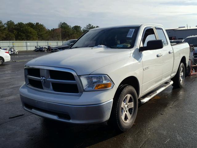 1D3HV18P49S803768 - 2009 DODGE RAM 1500 WHITE photo 2