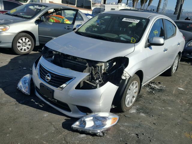 3N1CN7AP6CL920342 - 2012 NISSAN VERSA S SILVER photo 2