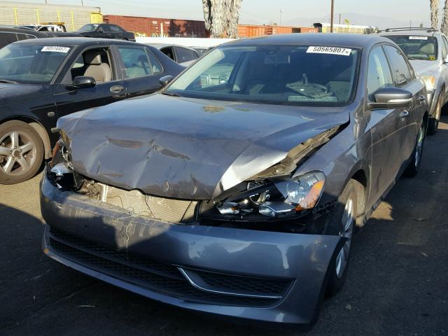 1VWAP7A33DC114402 - 2013 VOLKSWAGEN PASSAT S ვერცხლისფერი ფოტო 2