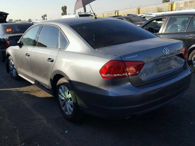 1VWAP7A33DC114402 - 2013 VOLKSWAGEN PASSAT S ვერცხლისფერი ფოტო 3