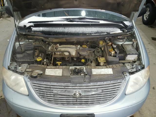 2C8GP64L41R156503 - 2001 CHRYSLER TOWN & COU BLUE photo 7