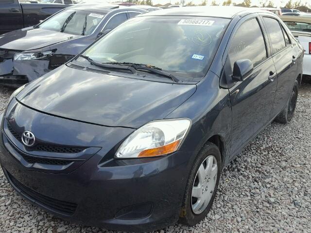 JTDBT923181238893 - 2008 TOYOTA YARIS GRAY photo 2