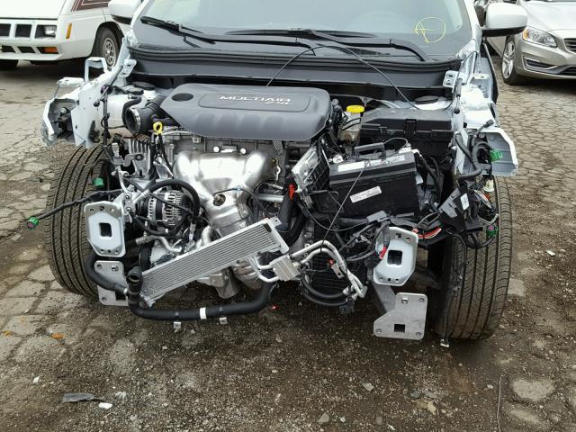 1C4PJLDB3JD563109 - 2018 JEEP CHEROKEE L WHITE photo 9