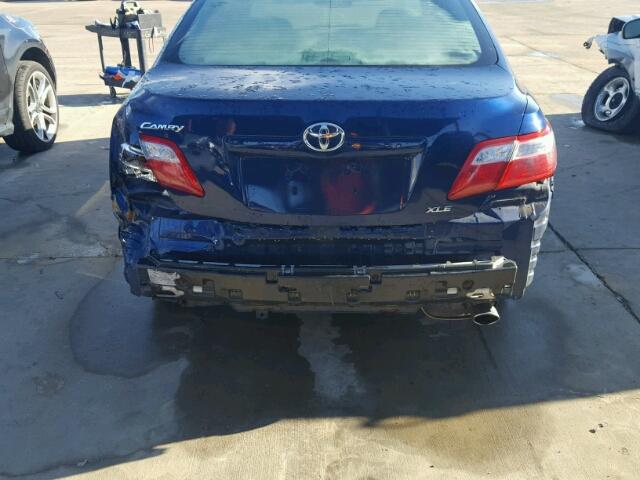 4T4BE46K49R066102 - 2009 TOYOTA CAMRY BASE BLUE photo 9