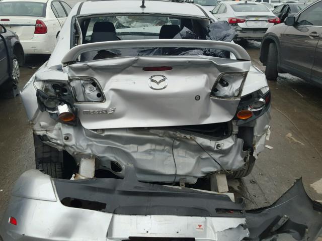 JM1BK123341188366 - 2004 MAZDA 3 S SILVER photo 9