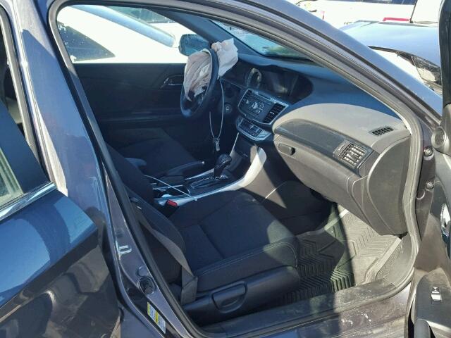 1HGCR2F59DA808656 - 2013 HONDA ACCORD SPO GRAY photo 5