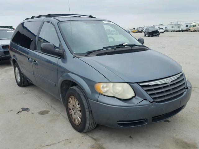 2A4GP44R26R619055 - 2006 CHRYSLER TOWN & COU GREEN photo 1