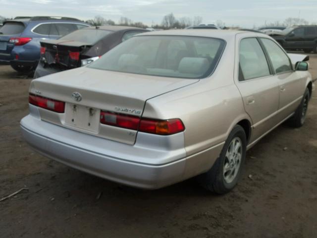 4T1BF22K7XU930624 - 1999 TOYOTA CAMRY LE BEIGE photo 4