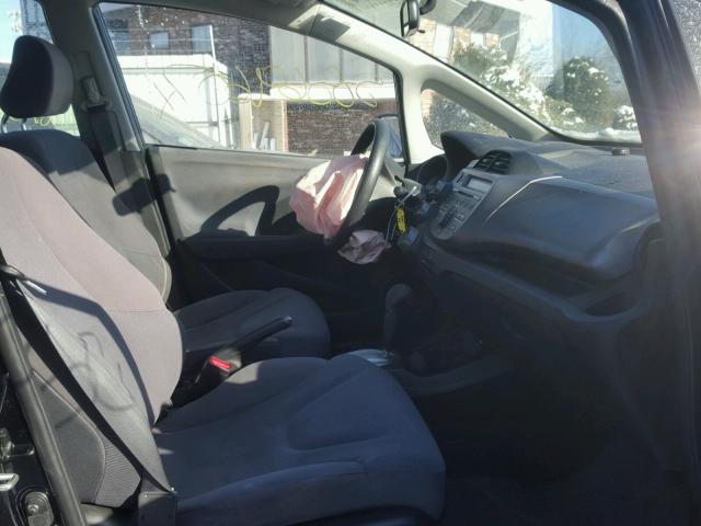 JHMGE8H29AC023568 - 2010 HONDA FIT Черный фото 5