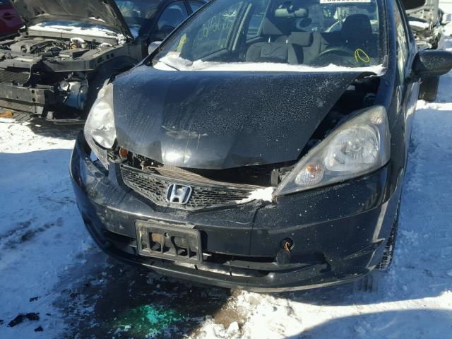 JHMGE8H29AC023568 - 2010 HONDA FIT Черный фото 9