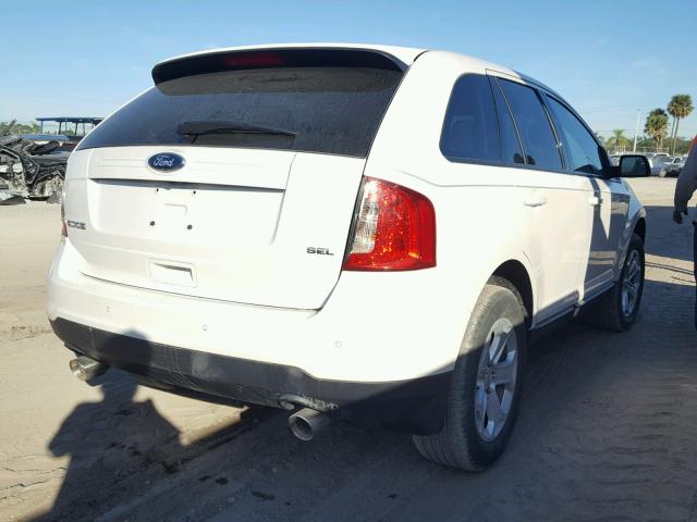 2FMDK3JCXEBB60586 - 2014 FORD EDGE SEL WHITE photo 4