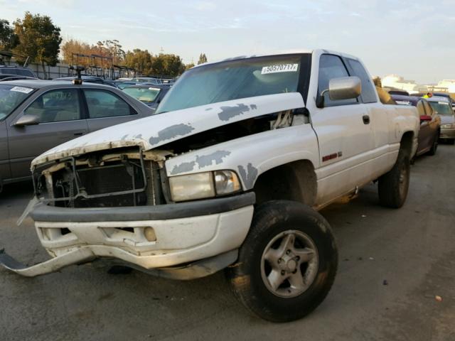 1B7HF13Y8VJ606480 - 1997 DODGE RAM 1500 WHITE photo 2