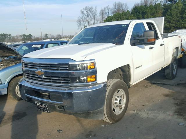 1GC2KUEGXGZ343758 - 2016 CHEVROLET SILVERADO WHITE photo 2