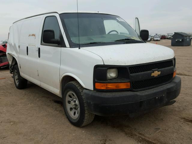 1GCSGAFX1D1123465 - 2013 CHEVROLET EXPRESS G1 WHITE photo 1