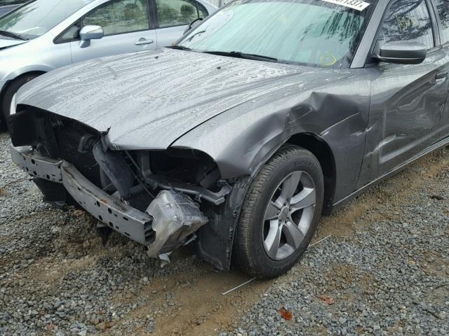 2C3CDXBGXCH123345 - 2012 DODGE CHARGER SE GRAY photo 9