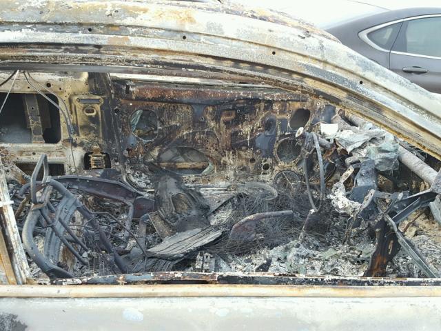 1HGCG2255XA017198 - 1999 HONDA ACCORD EX BURN photo 5