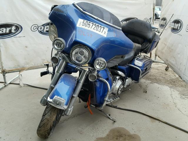 1HD1FC4167Y676504 - 2007 HARLEY-DAVIDSON FLHTCUI BLUE photo 2