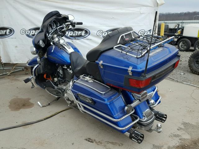 1HD1FC4167Y676504 - 2007 HARLEY-DAVIDSON FLHTCUI BLUE photo 3