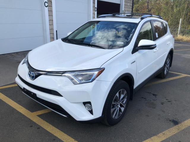 JTMRJREV2GD032416 - 2016 TOYOTA RAV4 HV XL WHITE photo 2