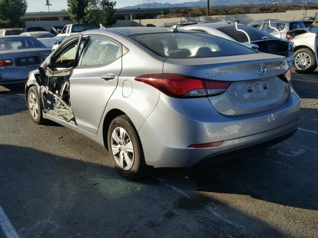 5NPDH4AEXGH674312 - 2016 HYUNDAI ELANTRA SE GRAY photo 3