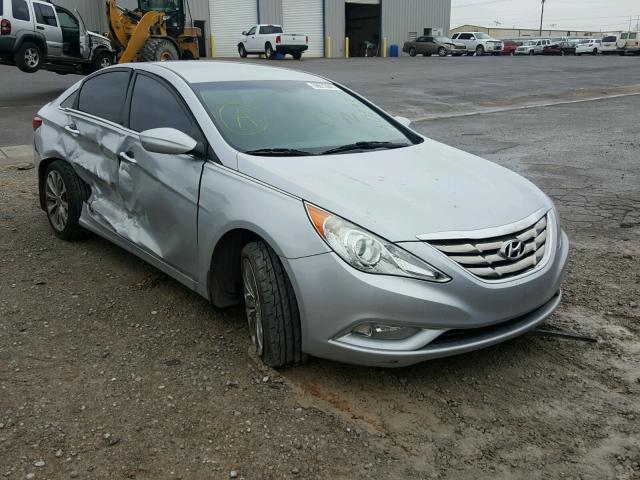 5NPEC4AC8BH110393 - 2011 HYUNDAI SONATA SE SILVER photo 1