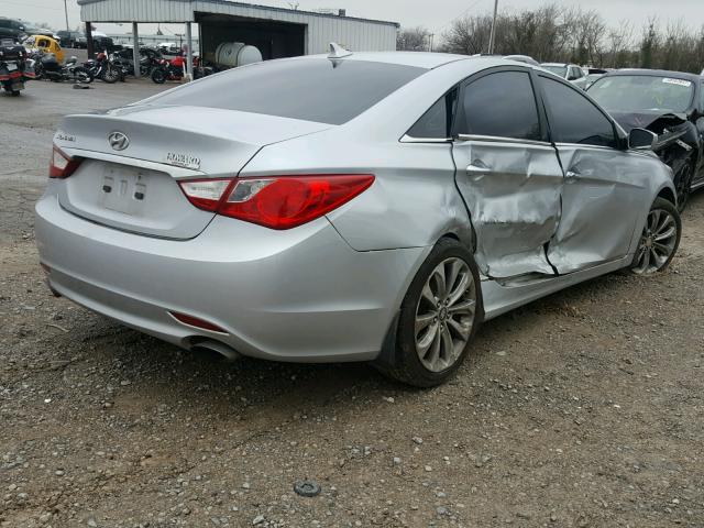 5NPEC4AC8BH110393 - 2011 HYUNDAI SONATA SE SILVER photo 4