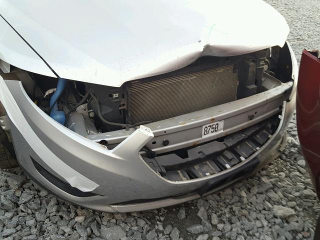 1FAHP2F80EG113863 - 2014 FORD TAURUS LIM SILVER photo 9