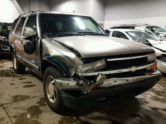 1GNDT13W3W2211874 - 1998 CHEVROLET BLAZER TWO TONE photo 1