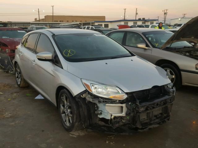 1FADP3K22EL143511 - 2014 FORD FOCUS SE SILVER photo 1