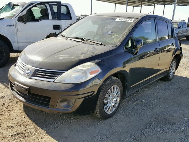 3N1BC13E57L449106 - 2007 NISSAN VERSA S BLACK photo 2