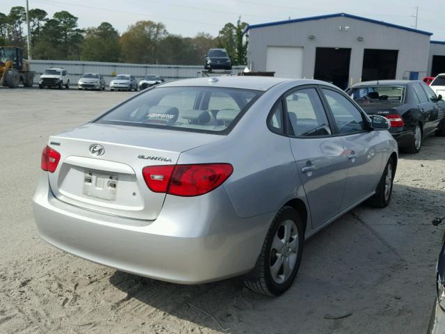 KMHDU46D88U554135 - 2008 HYUNDAI ELANTRA GL SILVER photo 4