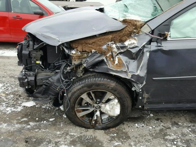 2T3RFREV2GW448129 - 2016 TOYOTA RAV4 XLE GRAY photo 9