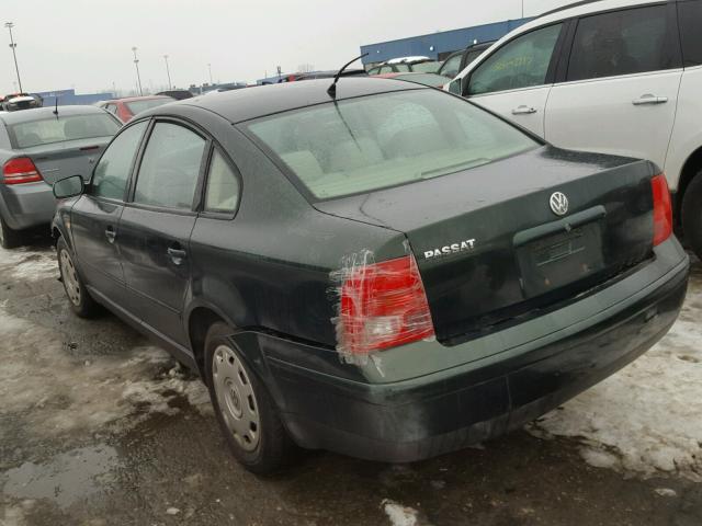 WVWMA63B1XE356887 - 1999 VOLKSWAGEN PASSAT GLS GREEN photo 3