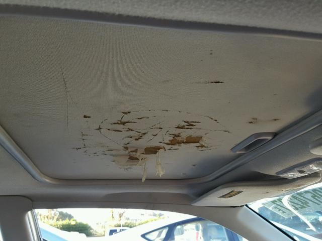 1HGEJ824XYL125259 - 2000 HONDA CIVIC EX 白色 照片 9