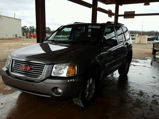 1GKDS13S972209786 - 2007 GMC ENVOY SILVER photo 2