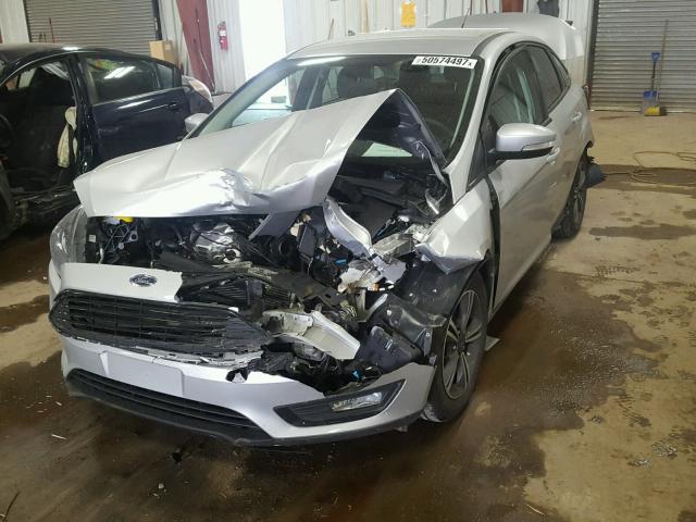 1FADP3FE5HL283674 - 2017 FORD FOCUS SE SILVER photo 2