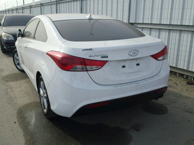 KMHDH6AE8DU010471 - 2013 HYUNDAI ELANTRA CO WHITE photo 3