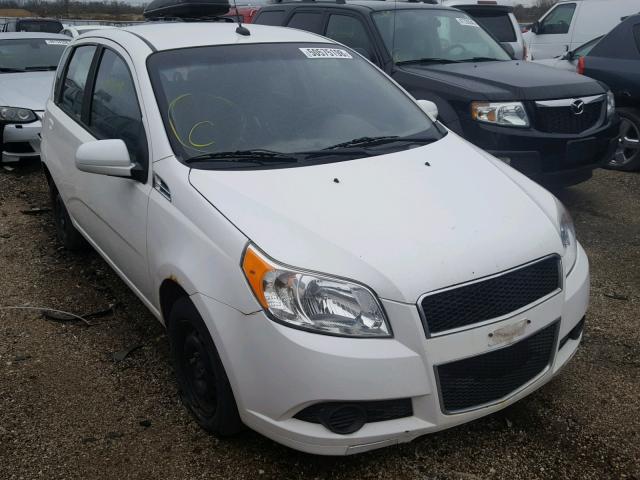 KL1TD6DE1AB050414 - 2010 CHEVROLET AVEO LS WHITE photo 1